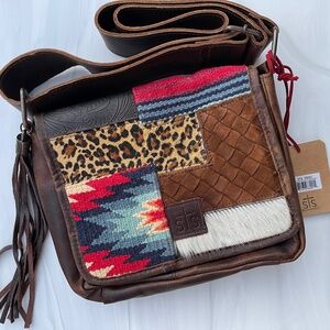NWT - Chaynee Mountain Della Crossbody by STS - slight discolor spot on strap